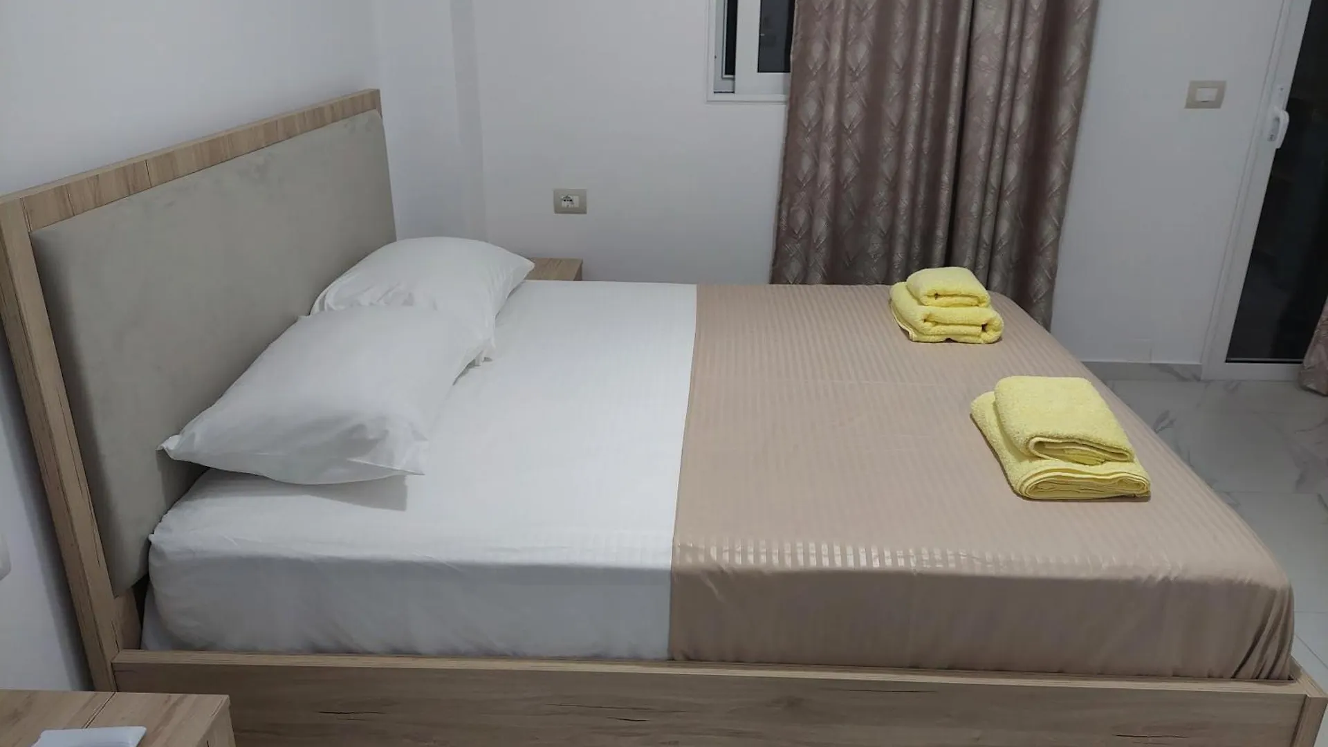 Konukevi Hillside Guesthouse Ksamil