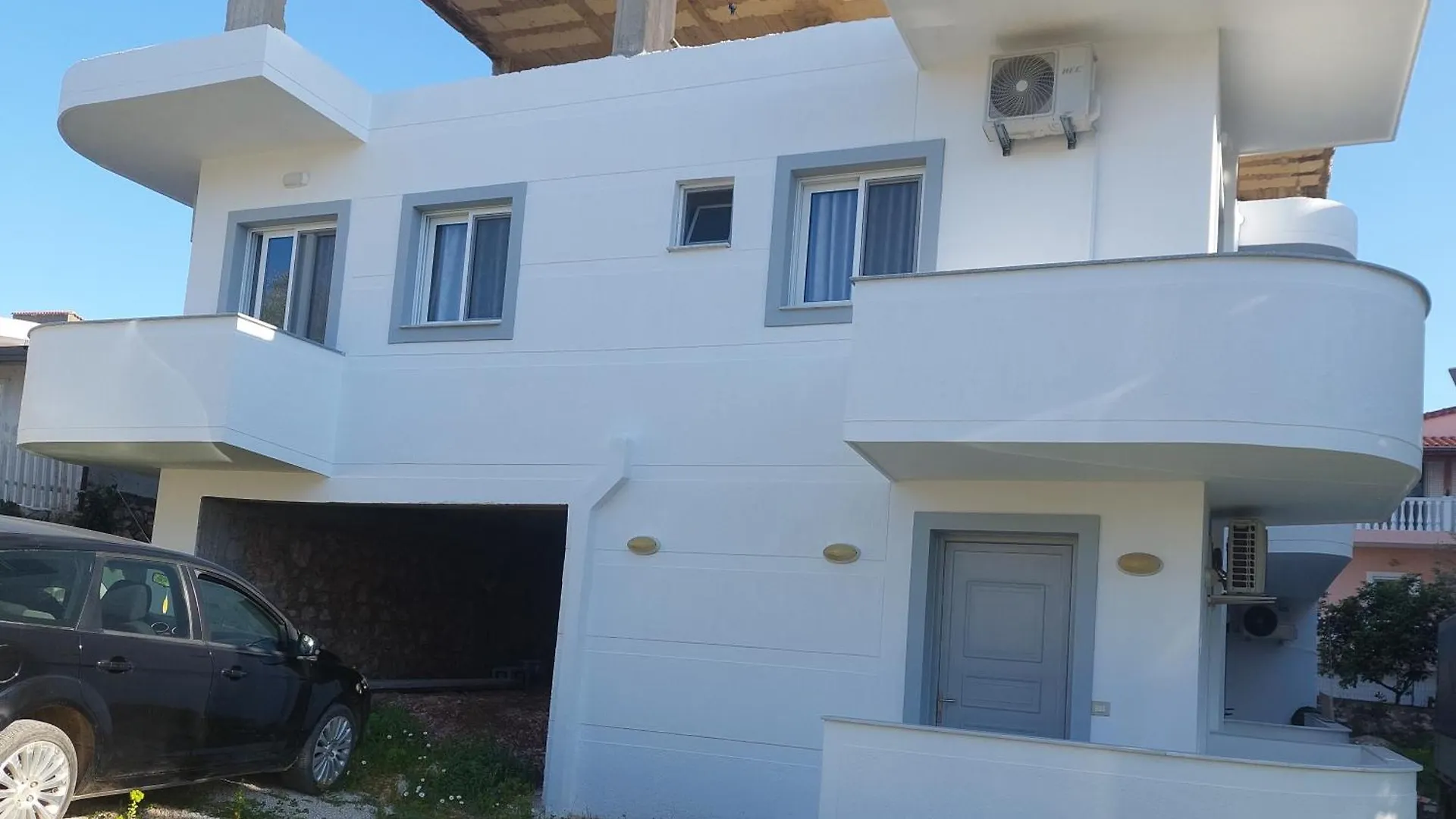 Hillside Guesthouse Ksamil 0*,  Albania